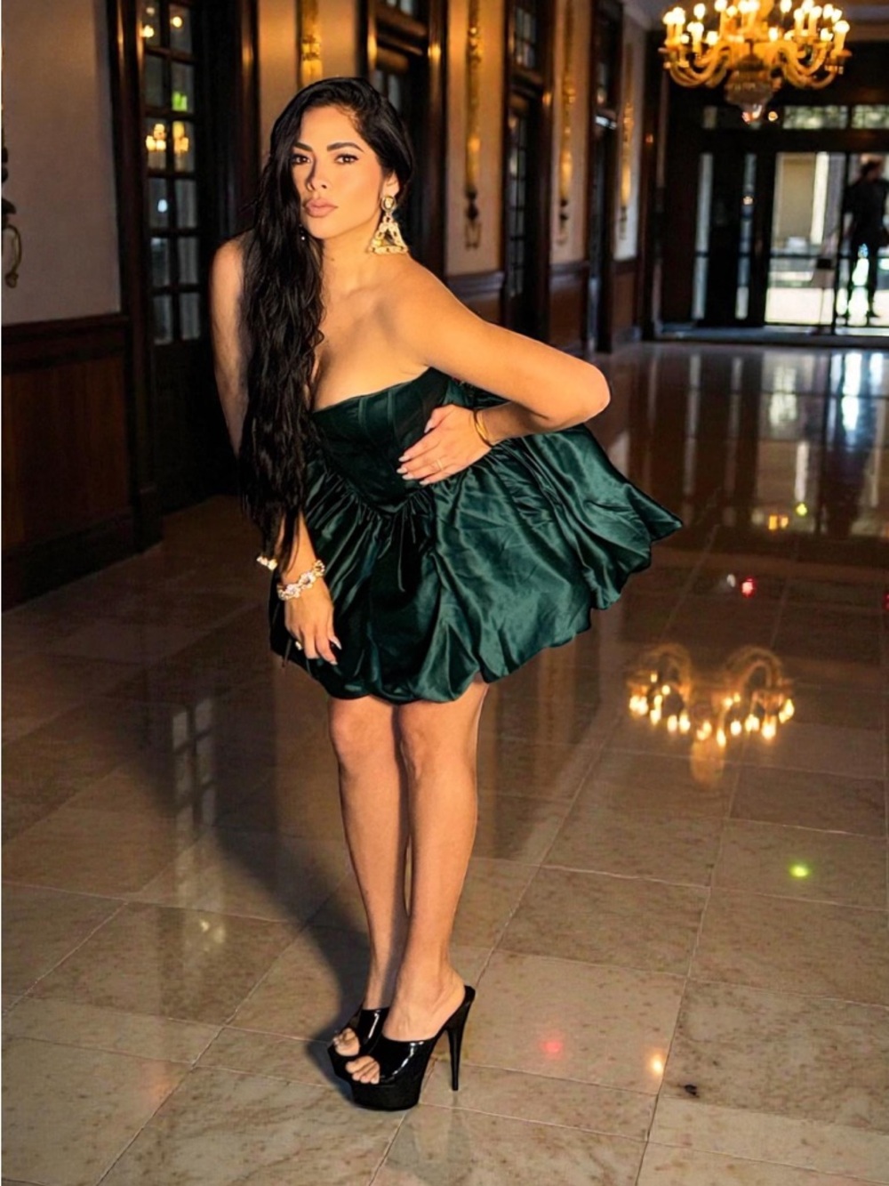 Luxxel Strapless Balloon Puff Dress - Picture 5 of 11